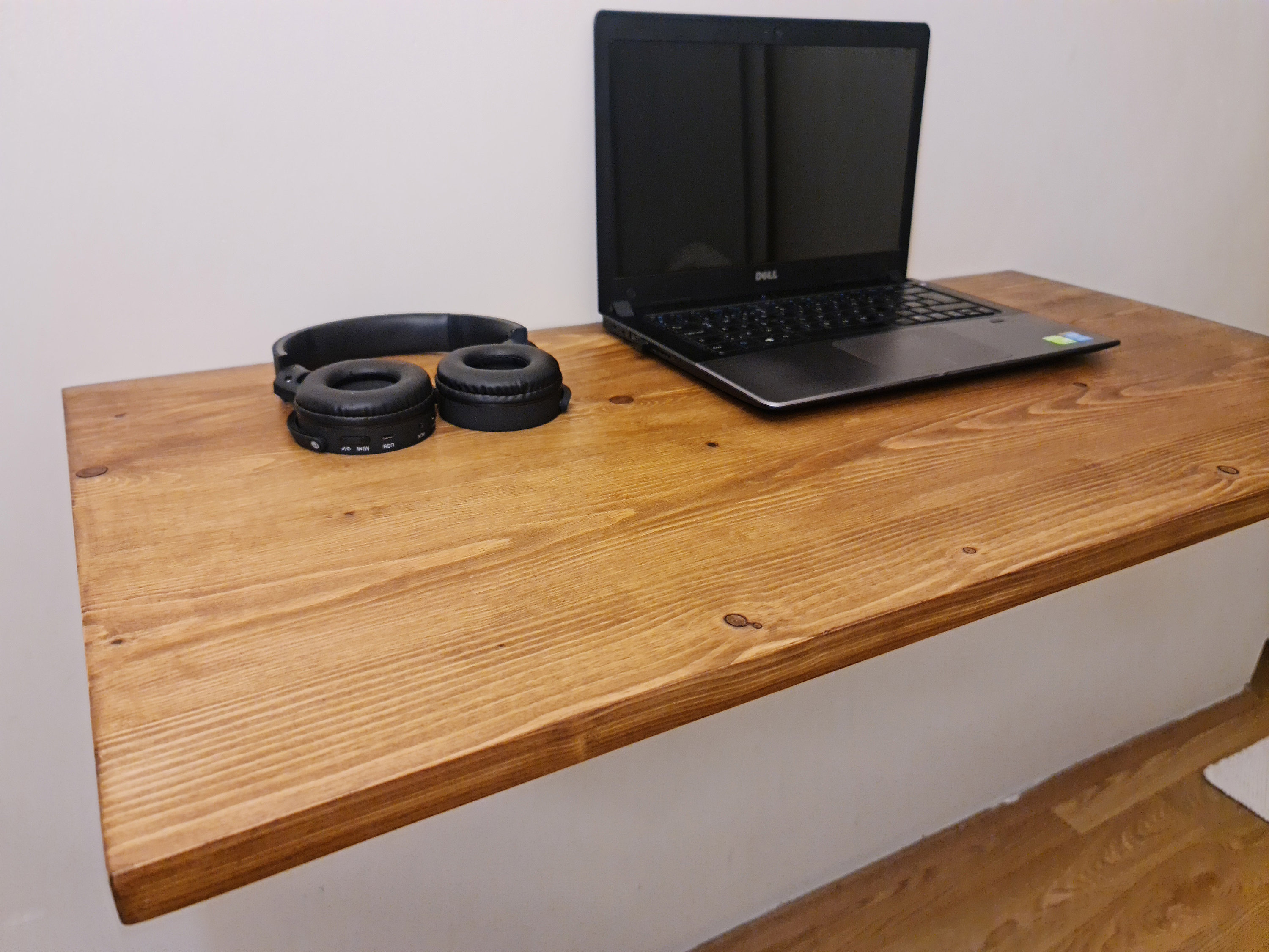 Floating desk 2024 butcher block