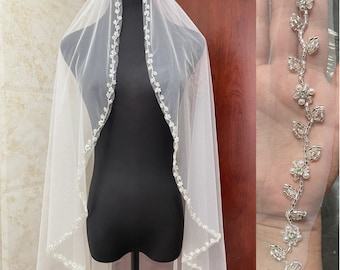Beaded Floral Edge Veil, Fingertip Pearls Veil, Elegant Wedding Veil, Crystal Pearls Veil, Natural Vine Bridal Veil