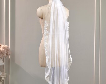 Fingertip Wedding Veil: Soft Tulle, Thin Exquisite Lace Appliques, Sequins Beaded Lace Edge Bridal Veil, Short Custom Veil