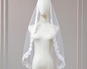 Sequined Mantilla Bridal Veil with Lace & Appliques, Hand Sewn Sheer Tulle Veil with Scalloped Lace Edge, Romantic Glam Headpiece with Comb