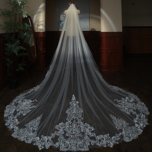 Voile de mariage royal cathédrale en dentelle faite main - Longueur et couleur personnalisés