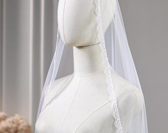 Thin Lace Edge Bridal Mantilla Veil, Handmade Cathedral Sheer Tulle Wedding Veil with Scalloped Lace Trim, Bridal Veil with Comb Minimalist