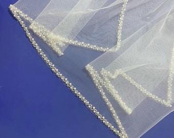 Beaded Bridal Veil, Pearls Trim Veil, Elegant Fingertip Veil, Crystal Edge Veil, Ivory Blusher Wedding Veil 1T 2T