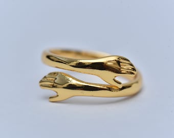 Embrace Ring, Love Ring, Hand Ring, Hamsa Ring, Passion Ring, 18K Gold Filled Ring, Fine Ring, Gift for Her, Love Jewelry, Jewel for Woman