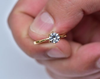 21k engagement clearance ring