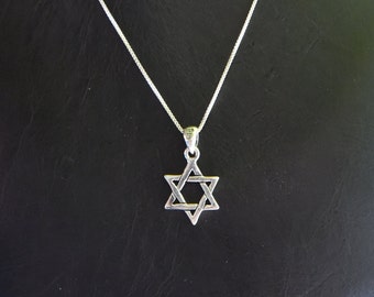 Giovanni star jewelry store