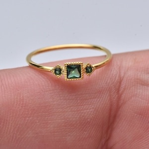 Delicate gold ring,green gemstone ring,Skinny gold ring,minimalist gold ring,green ring,emerald green ring, delicate ring, gift for her