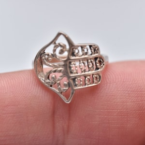 Silver Hamsa Ring-Hand Ring-Filigree Ring-Simple Hamsa Ring-Daily Ring-Fatima Hand Jewelry-Hamsa Jewelry-Spiritual Gift