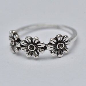 Flower ring-boho ring-vintage style flower ring-silver ring-everyday ring-flower jewelry-gift for woman