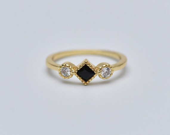 Minimalist Gold Ring: Black Diamond & Onyx Handmade Jewelry,Gift For Woman