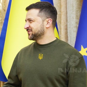 Zelensky sweatshirt,Ukraine sweatshirt,zelensky sweater,ukraine sweater,zelensky jumper,ukraine trident,zelensky pullover,support Ukraine