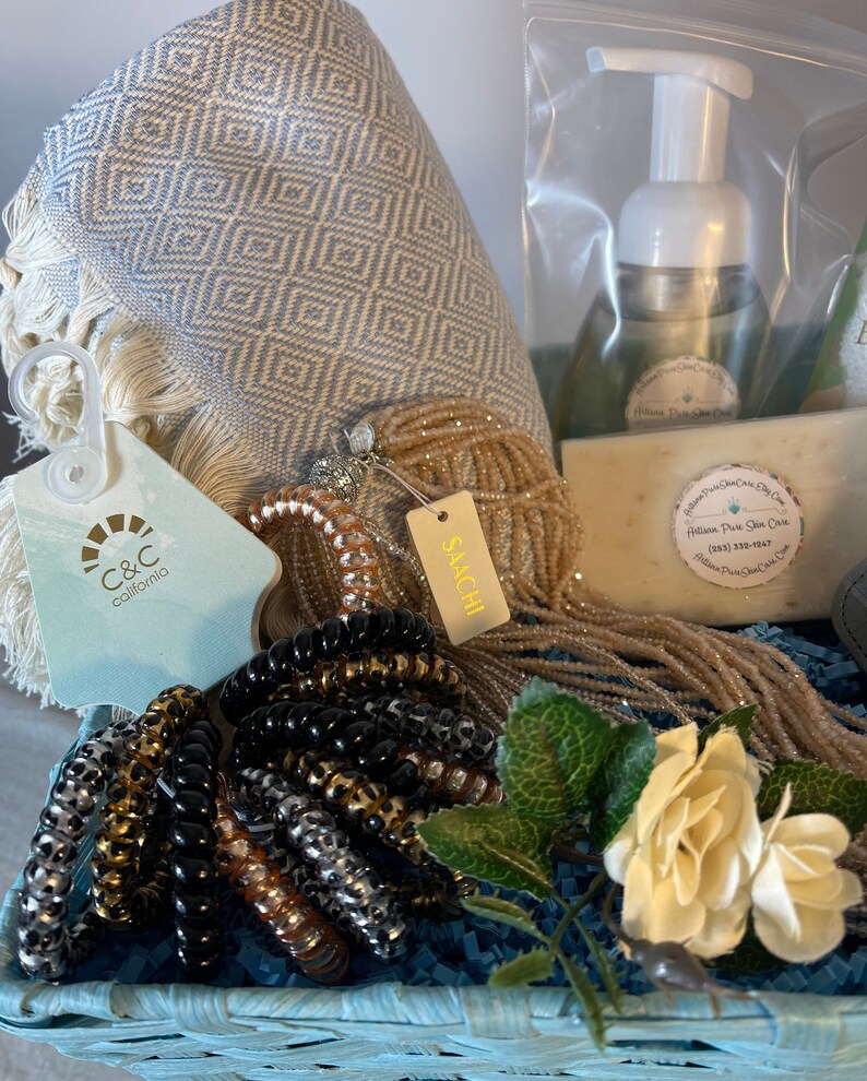 Luxury Birthday Gift Basket for Herspa Gift Basket With Purse Etsy