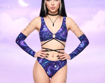 Cosmic Dream Rave Bikini & Ärmel Set: Ethereal Starry Night Festival Outfit, Blue + Purple Celestial EDM Ravewear