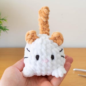 No-Sew Crochet Cat Plush PDF Pattern: Amigurumi Little Chonkers Cat