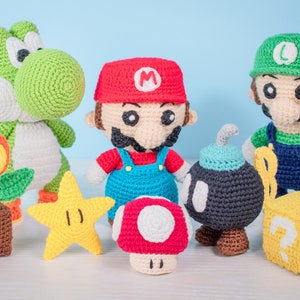 PACK: 8 Amigurumi patterns of Geek Collection | Yoshi, Luigi, Mario, Super Mushroom, Bob-omb, Fire Flower, Super Star, Question mark block