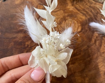 Dried flowers wedding boho boutonniere brooch groom white beige hydrangea Elegant