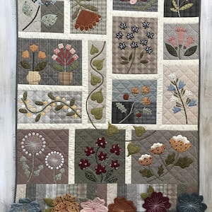 Paola&#39;s Flower Quilt