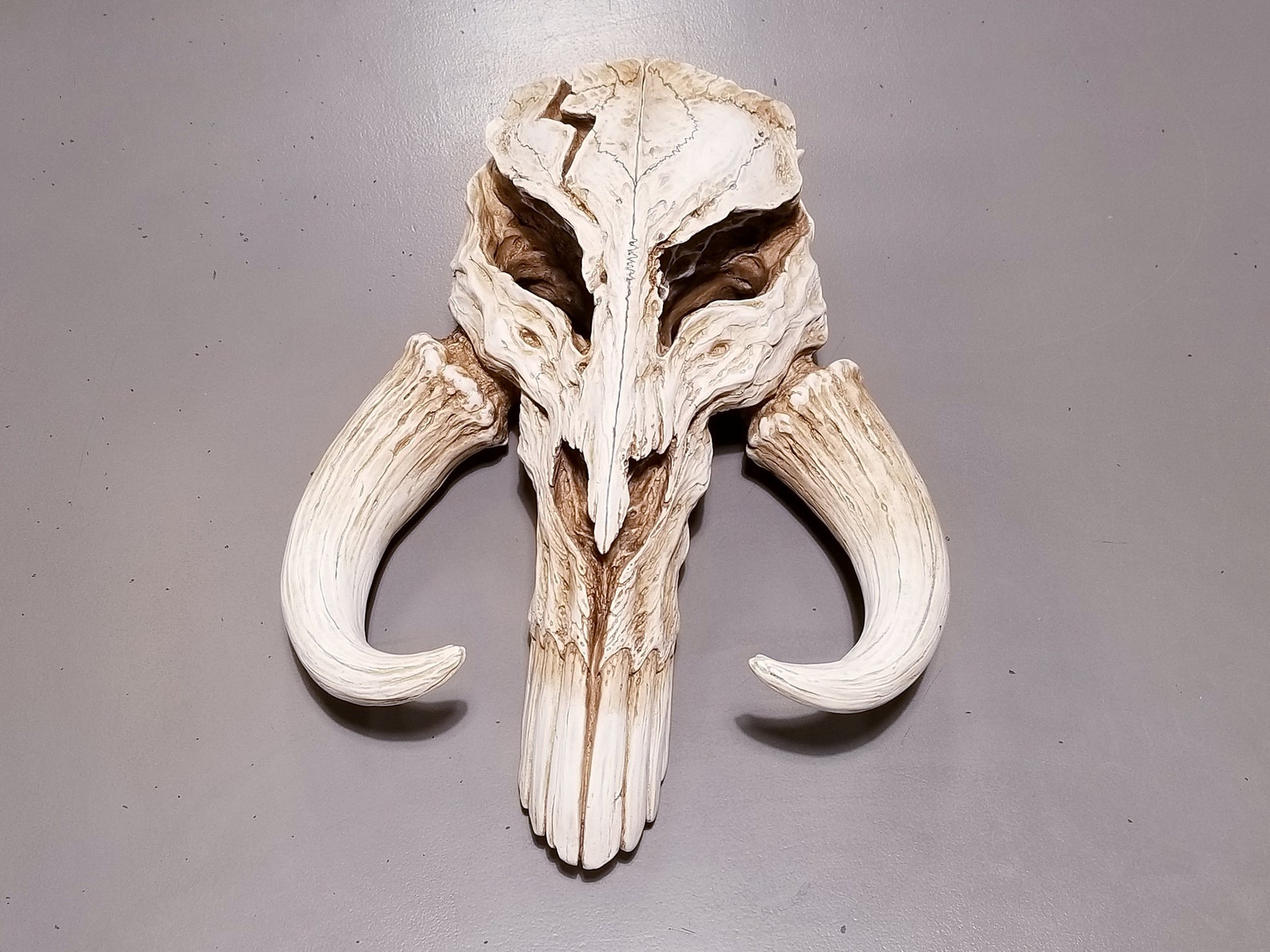 Mandalorian Skull 17 Resin Mythosaur Skull 3 Dimensional Etsy