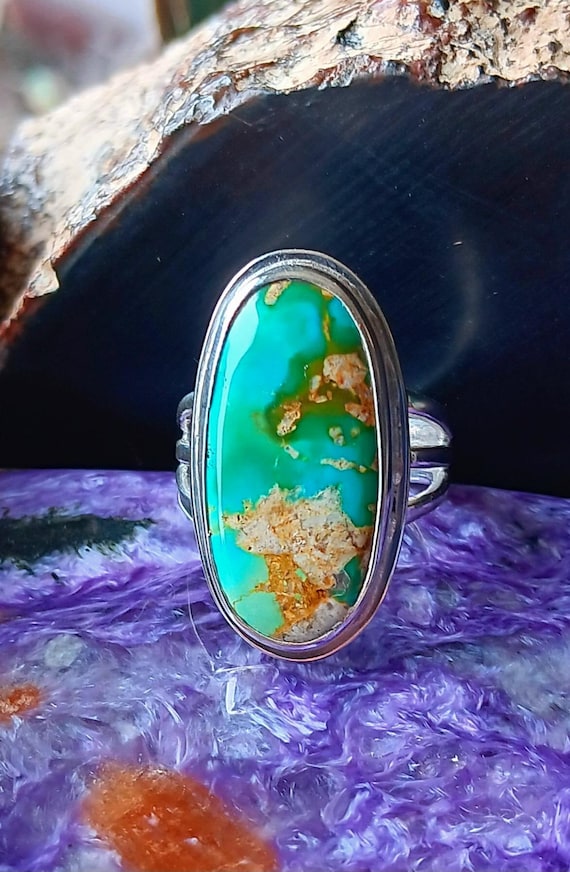 Rare Blue, green Nevada turquoise ring. Made in Mendocino-Untreated.