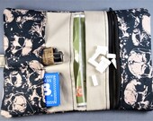 Cotton tobacco bag with cool skull pattern with zipper pocket for filters with push button or rubber Skulls