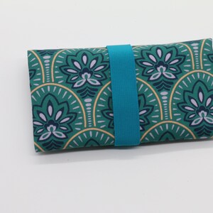 Tabaktasche Jugendstil Petrol | Tabakbeutel Blumen | Drehtasche Baumwolle beschichtet | Geschenk für Raucher mit Reißverschluss Gummi