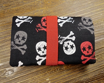 Jolly Roger tobacco pouch made of cotton fabric, cool skull pattern with zippered pocket and compartments, climate-neutral shipping, very little waste