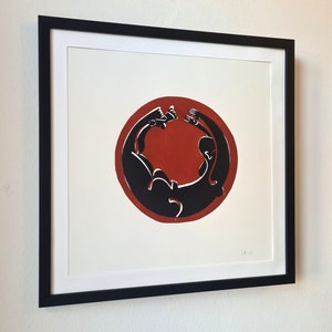 Original linocut print. Wall art. Graphic modern print. Red and black. Title: 'Hvem griber os når vi falder'. image 7