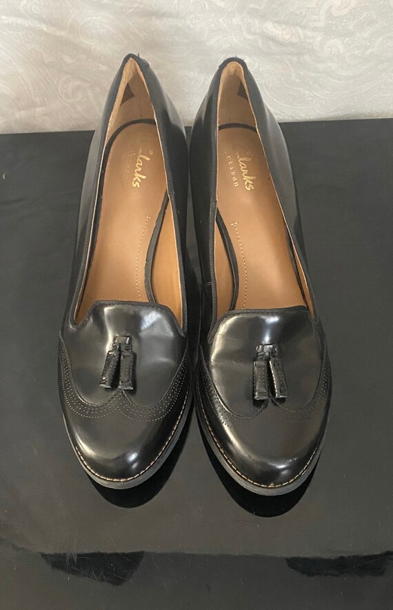 clarks black shoes size 5