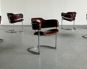 Vintage Italiaanse Executive Cantilever Fauteuils in stijl van Vittorio Introini voor Mario Sabot, verchroomd staal en kunstleer, jaren 1980 Italië