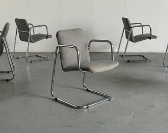 1 of 6 Italian Space Age Chromed Tubular Steel Cantilever Lounge Armchairs or Dining Chairs,  1970s