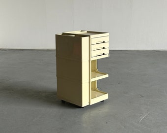 Rolling Artist Mid-Century Modern Trolley by Giovanni Pelis for Stile Neolt, 1960s / Joe Colombo Stile Plastic Side Table