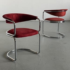 Pair of Vintage Italian Armchairs in the Style of Giotto Stoppino, Chromed Tubular Steel and Cherry Red Velvet Fabric, 1970s Italy