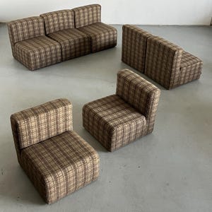 Mid-Century Modern Seven-Piece Modular Seating Set by Loschi & Malavasi in Brown Plaid Fabric Upholstery, 1970s Italy