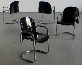 Set of 4 'Dialogo Dessau' Cantilever Dining Chairs by Afra and Tobia Scarpa for B&B Italia, 1970s Italy