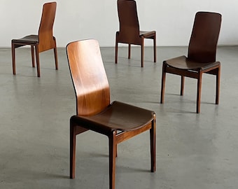 Set of 4 Vintage 'Fiorenza' Dining Chairs by Tito Agnoli for Molteni in Leather & Walnut, 1968 Italy