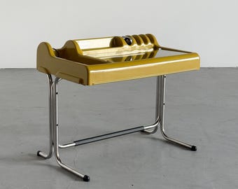 Iconic Vintage ‘Orix’ Multi-Purpose Desk with Lamp by Vittorio Parigi & Nani Prina for Molteni, in Mustard Yellow, Italy 1971