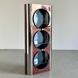 Italian Mid-Century Showcase Bar Attributed to Willy Rizzo in Chrome, Blue Smoked Glass and Mahogany Veneer, 1980s