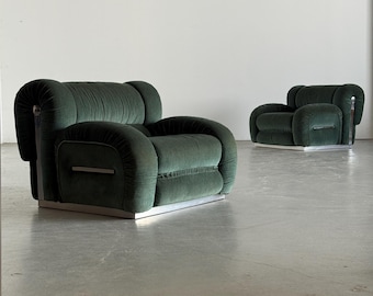 Pair of Italian Space Age Sculptural Cloud Lounge Chairs