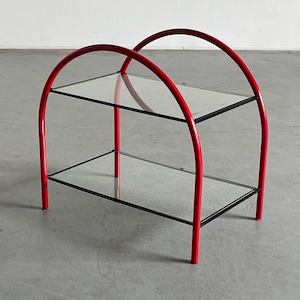Vintage Postmodern Geometrical ‘Pomo’ Side Table by Anna Anselmi for Bieffeplast, in Red Metal and Glass with Quaderna Pattern, Italy 1980s