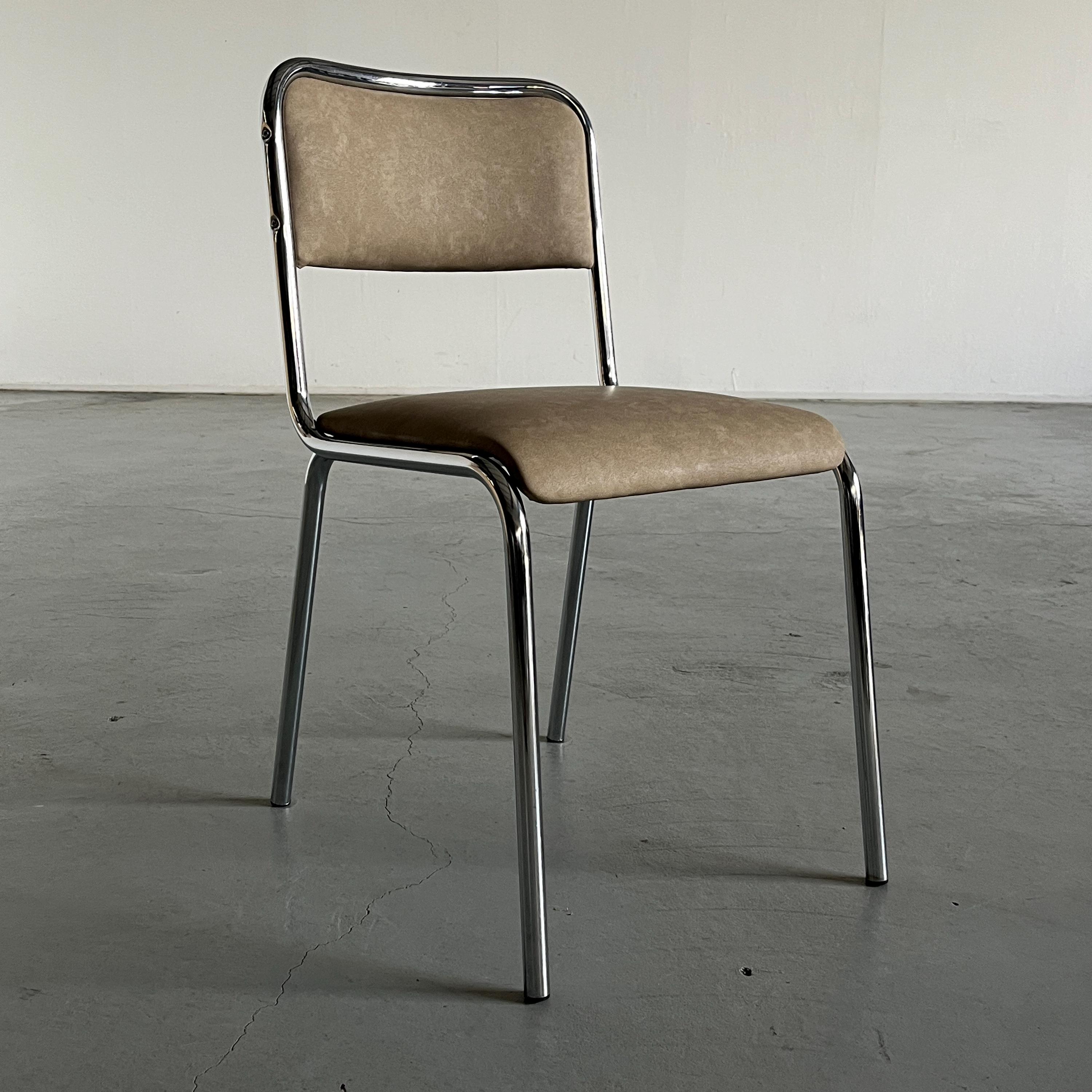 Flototto chair - Etsy 日本 Flototto chair - Etsy 日本
