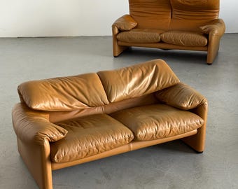 1 of 2 Maralunga Sofa by Vico Magistretti for Cassina