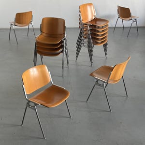 1 of 14 Vintage Mid-Century Modern &#39;DSC 106&#39; Armchairs or Desk Chairs by Giancarlo Piretti for Anonima Castelli, in Bent Plywood, 1965 Italy