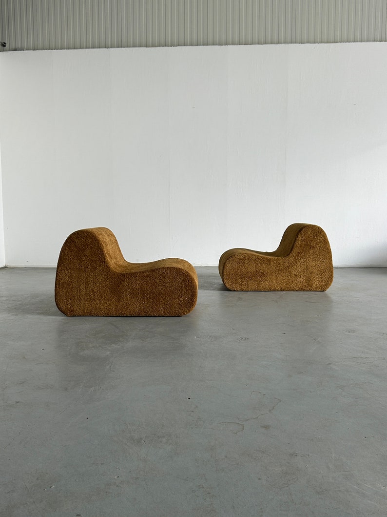 Pair of Vintage Italian Mid-Century-Modern Lounge Chairs in Ochre Boucle, Space Age Loveseat or Modular Sofa, 1970s Italy image 5