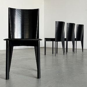 Set of 4 Postmodern Italian Dining Chairs by Calligaris in Ebonized Bentwood and Black Leather, Ribbed Pattern Backrest, 1980s Italy