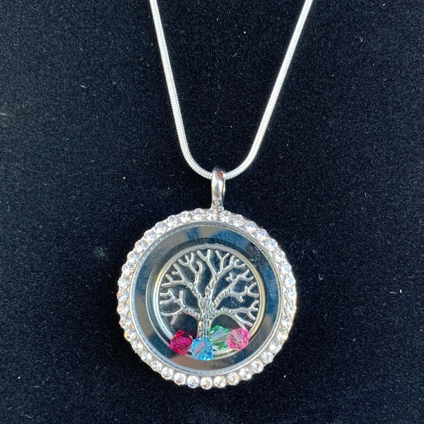 Glass Tree of Life Locket With Swarovski Crystal Stones to Represent Your Children or Grandchildren - Perfect Mother's Day Gift!