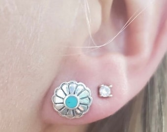 Gorgeous Sterling Silver & Turquoise Southwestern Style Post Earrings