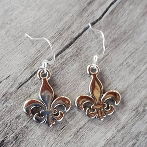 Silver Fleur de Lis Earrings