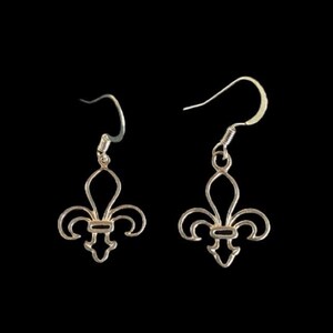 Sterling Silver Fleur de Lis Earrings