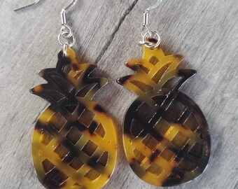 Beautiful Tortoise Shell Earrings With A Pineapple Cutout Design