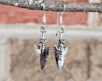 Pendientes de espada con punta de flecha en plata de ley 925 (3/4" de alto) • Regalos para ella • Hechos a mano • Naturalistas • Suroeste • Joyería occidental • Minimalista